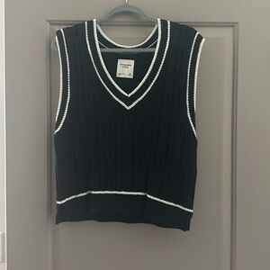 Abercrombie Black Sweater Vest